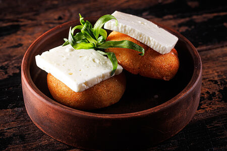 Мчади с молодой брынзой