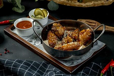 Куриные крылышки