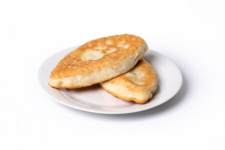 Жареные пирожки с луком и яйцом