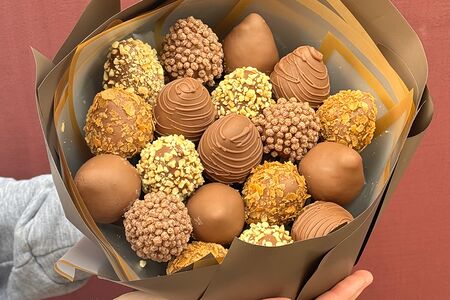 Букет из клубники в шоколаде