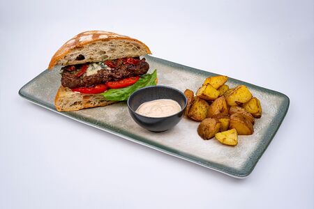 Большой Итальяно бургер