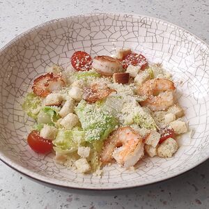 Салат с креветками