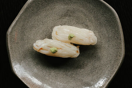 Нигири Ака-ика