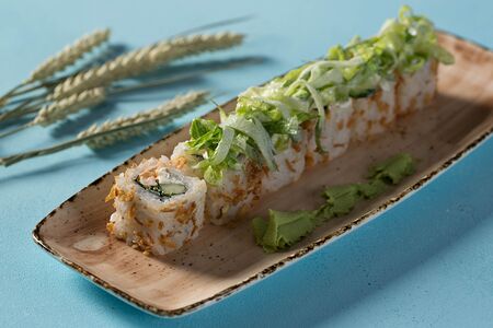 Ролл Fresh креветка спайси