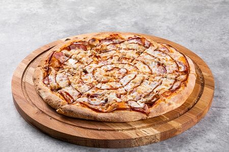 Пицца Баварская