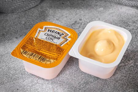 Соус Heinz Сырный