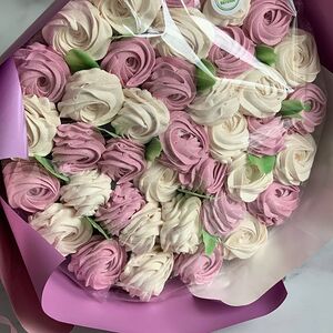 Съедобные букеты 20-22 бутона из зефира ручной работы