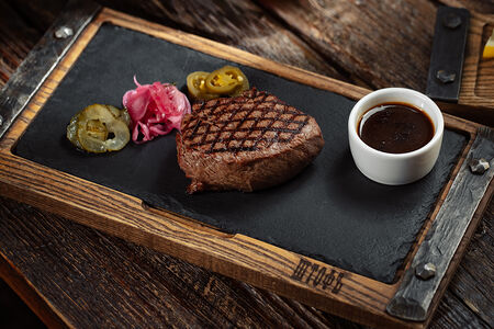 Филе-миньон из конины