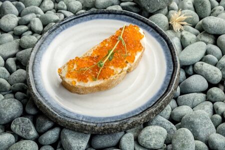 Бутер с икрой