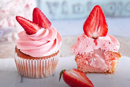 Капкейк клубничный