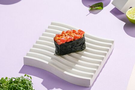 Острые суши Тунец 