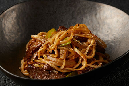 Удон с говядиной