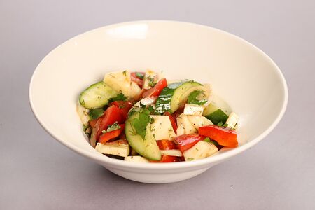 Овощной салат с брынзой