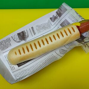 Французский хот-дог с говяжьей колбаской