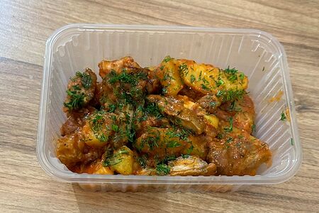 Жареная картошка с луком и свининой