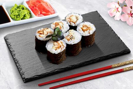 Классический ролл с угрем 