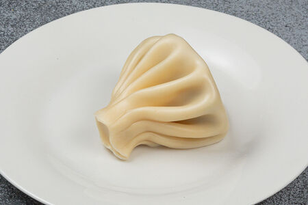 Хинкали вареные с мясом раков