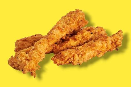 Стрипсы куриные в панировке