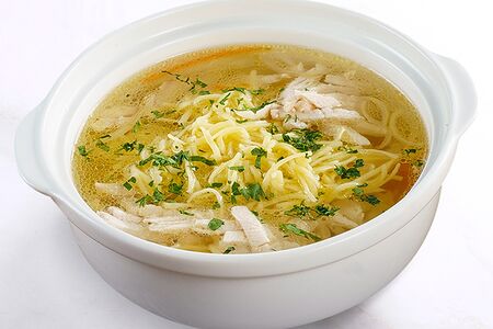 Домашний суп с лапшой