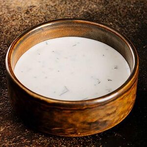 Соус из йогурта и зелени