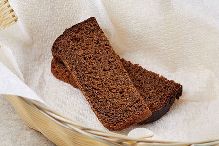 Черный Бородинский хлеб