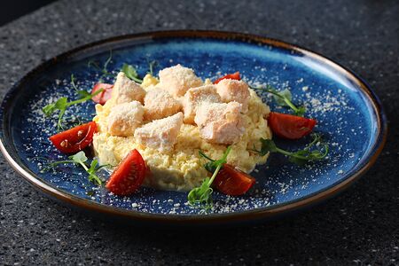 Завтрак с лососем