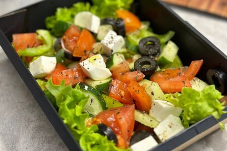 Салат греческий