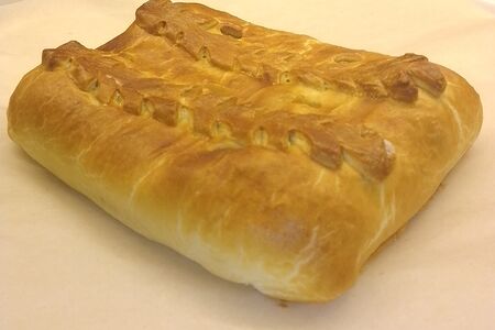 Пирог с зелёным луком и яйцом