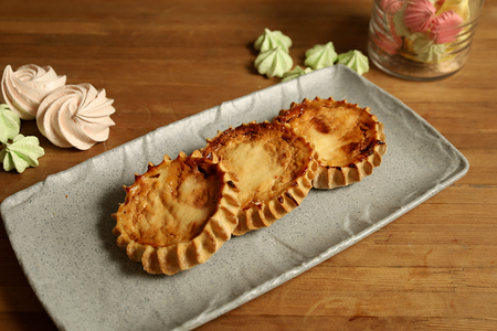 Перепечи с творогом и клубникой 70 гр