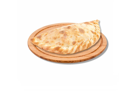 Кальцоне с курицей и сыром