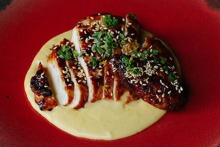 Цыпленок, кукуруза мисо