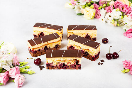 Ламбада Карибика пирожные