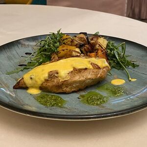 Нежная куриная грудка с тыквенным пюре