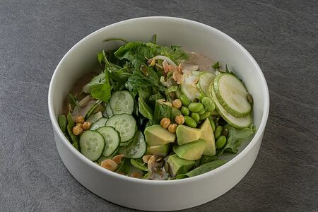 Зеленый салат