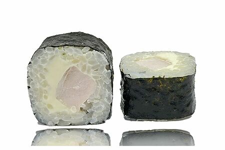 Ролл с курицей с сыром