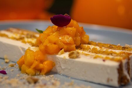 Морковный торт с хурмой