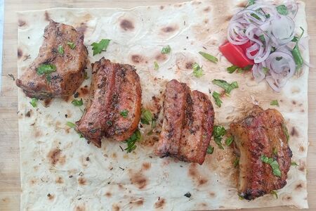 Свиные ребра  