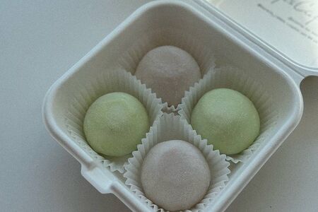 Моти малина, шоколад, вишня