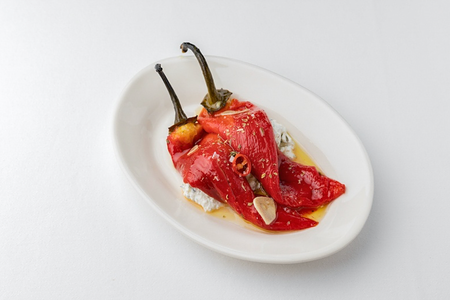 Перцы с кремом из феты