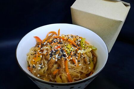 Фунчоза с говядиной