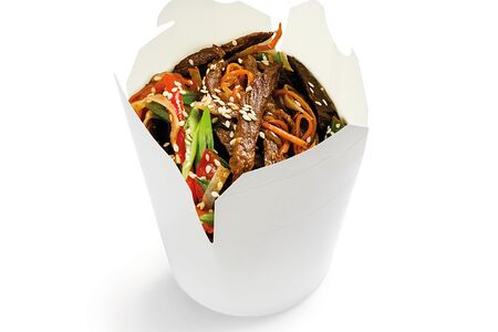 Wok Лапша фо с говядиной в соусе кимчи