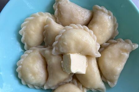 Вареники с адыгейским сыром