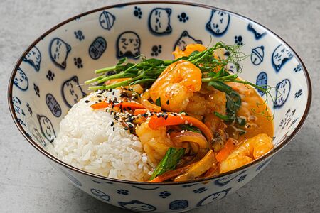 Карри Райс с креветками