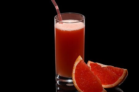 Сок свежевыжатый грейпфрутовый
