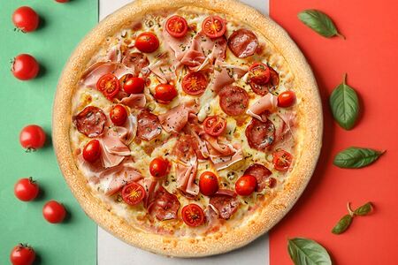 Пицца Ветчина и томаты