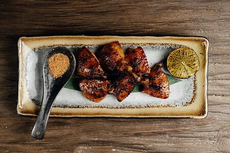 Куриные крылья умаме