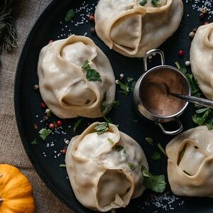 Манты с говядиной и тыквой