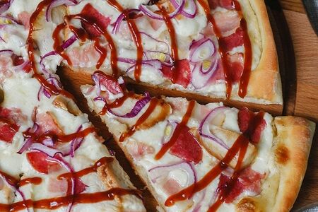 Пицца Мясная Барбекю 25 см