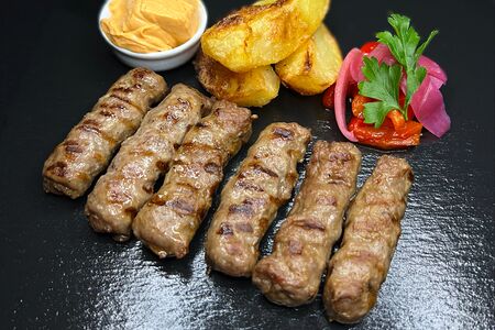 Чевапчичи из баранины