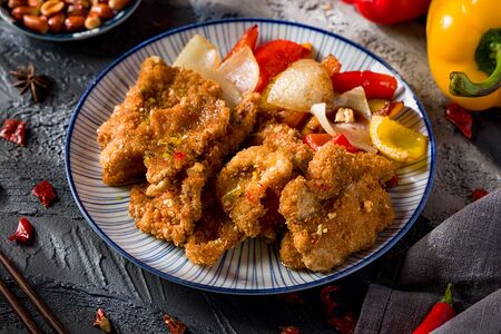 Курица в арахисовой панировке